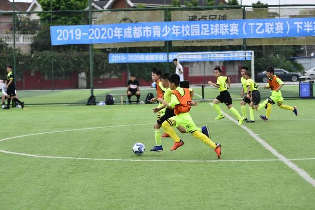 桑德兰完成签约：迎来20岁法国边卫梅塔利